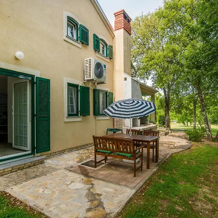 Amazing In Ostrobradic 別荘 *